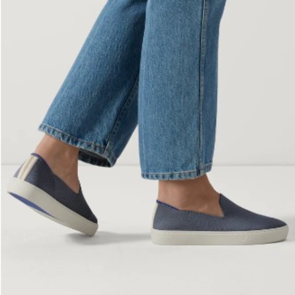 NEW Rothy The Original Slip On Sneaker Loafer in Navy - Picture 4 of 11